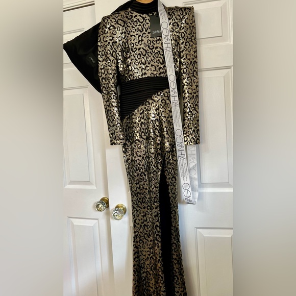 ZHIVAGO GOWN US/2 NWT - Picture 8 of 9